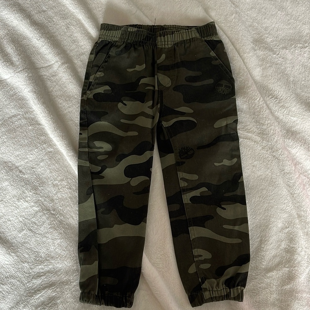 NWOT Timberland camo khaki joggers for 3T